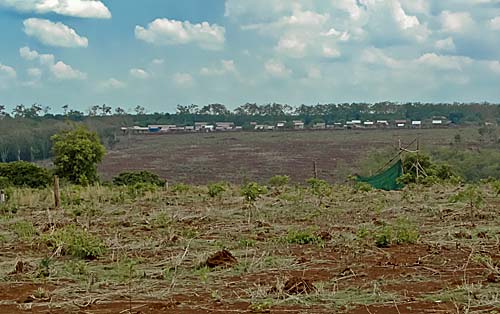 Land Grabbing around Ban Lung, Ratanakiri, Cambodia by Asienreisender